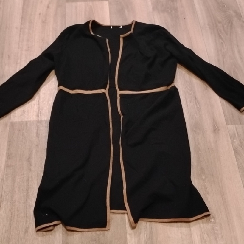Elegant Black and Tan Women's  Cardigan